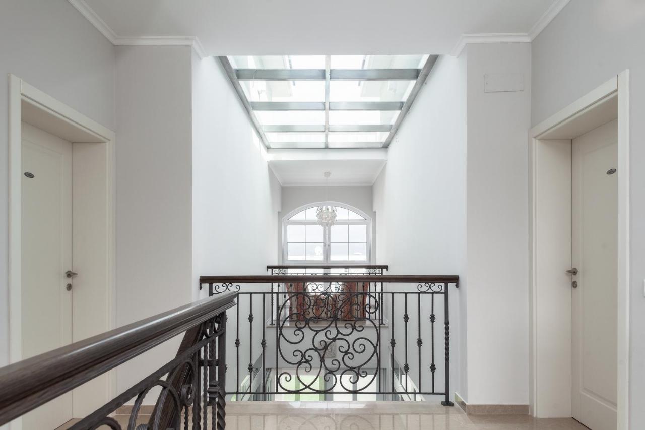 מאלינסקה Luxury Apartments Vila Carissa מראה חיצוני תמונה